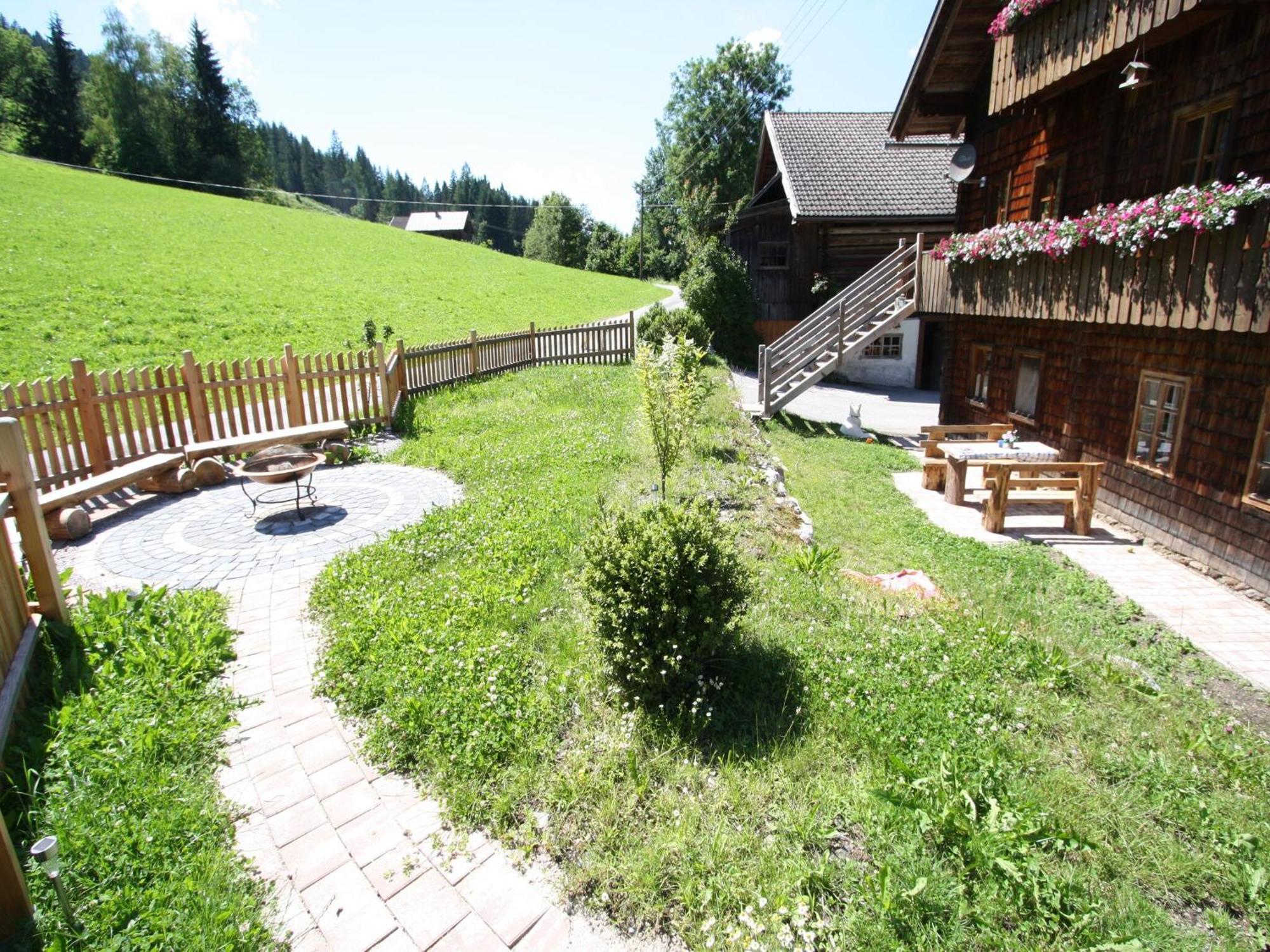 Sprawling Mansion Near Ski Area In Salzburg Eben Im Pongau Eksteriør bilde